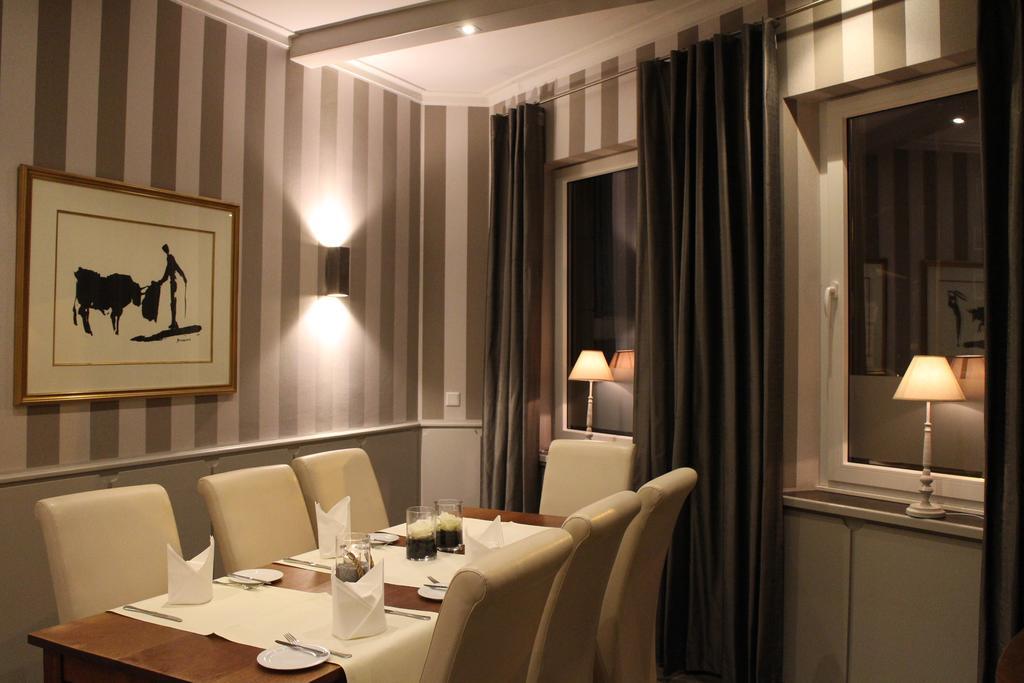 בוטרופ Hotel-Restaurant Grosse-Wilde מראה חיצוני תמונה